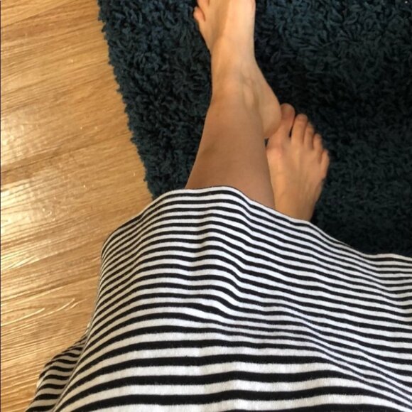 Free‎  WITH PURCHASE Joe Fresh Black & White Striped Turtle Neck Midi Dress - Picture 2 of 6